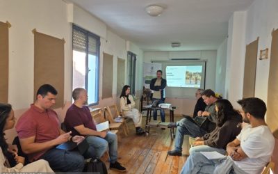 RELEVA reúne a profesionales del medio rural para diseñar una microcredencial sobre relevo generacional